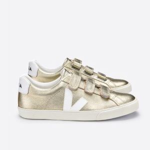 Veja sneakers